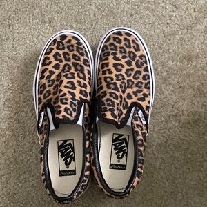 Custom Platform Cheetah/Leopard Vans